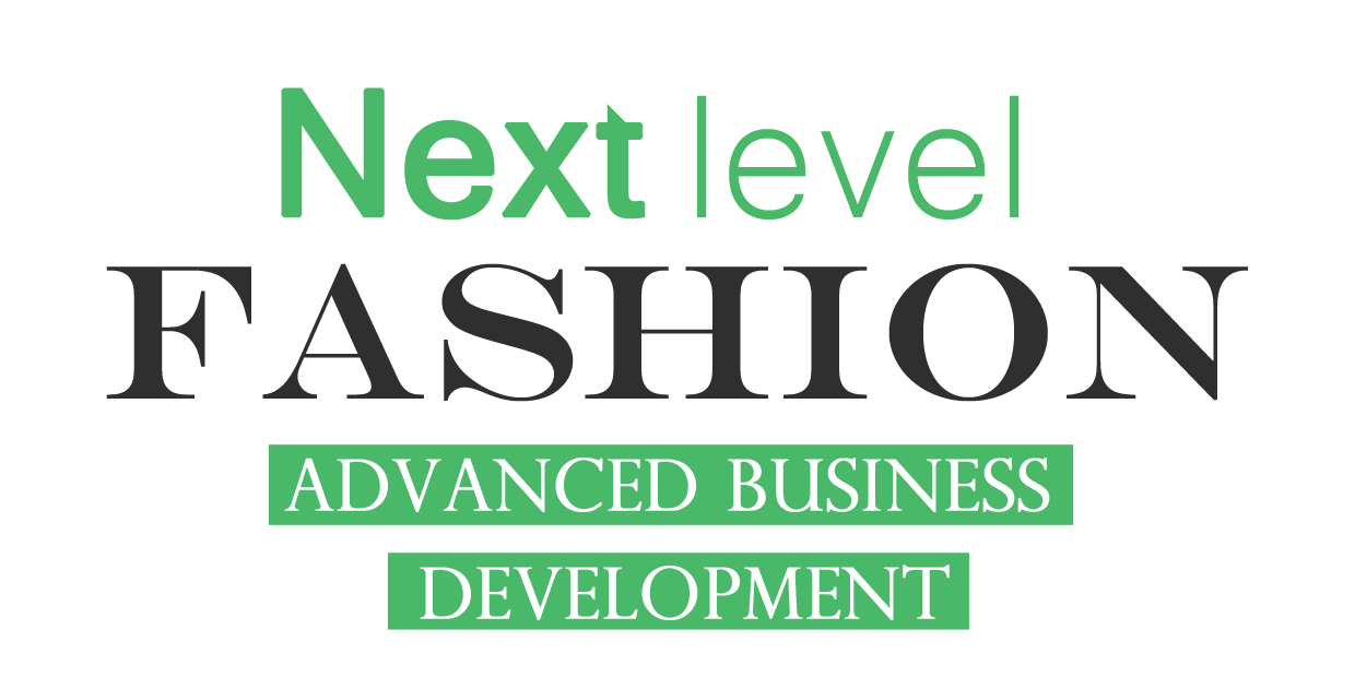Next Level Fashion Logo  Hvid Baggr.